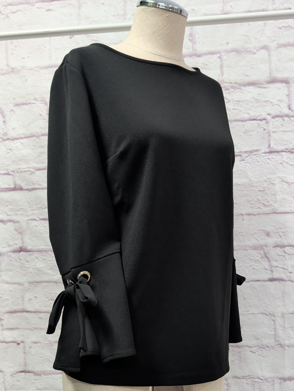 Anne Klein Black Tie-Sleeve Tunic Top - Size Small
